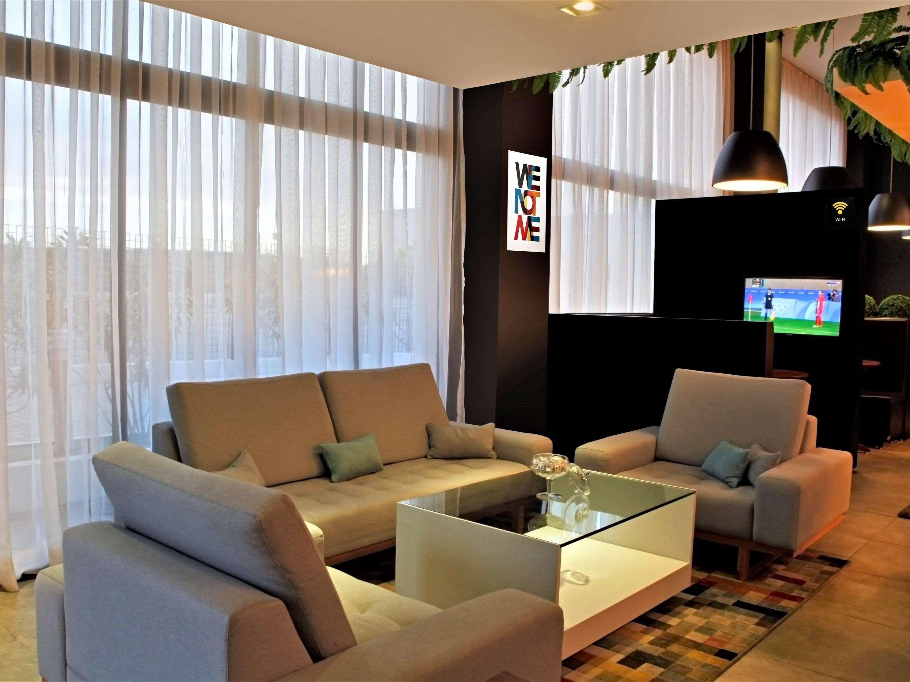Ibis Styles Maracanau Exterior photo