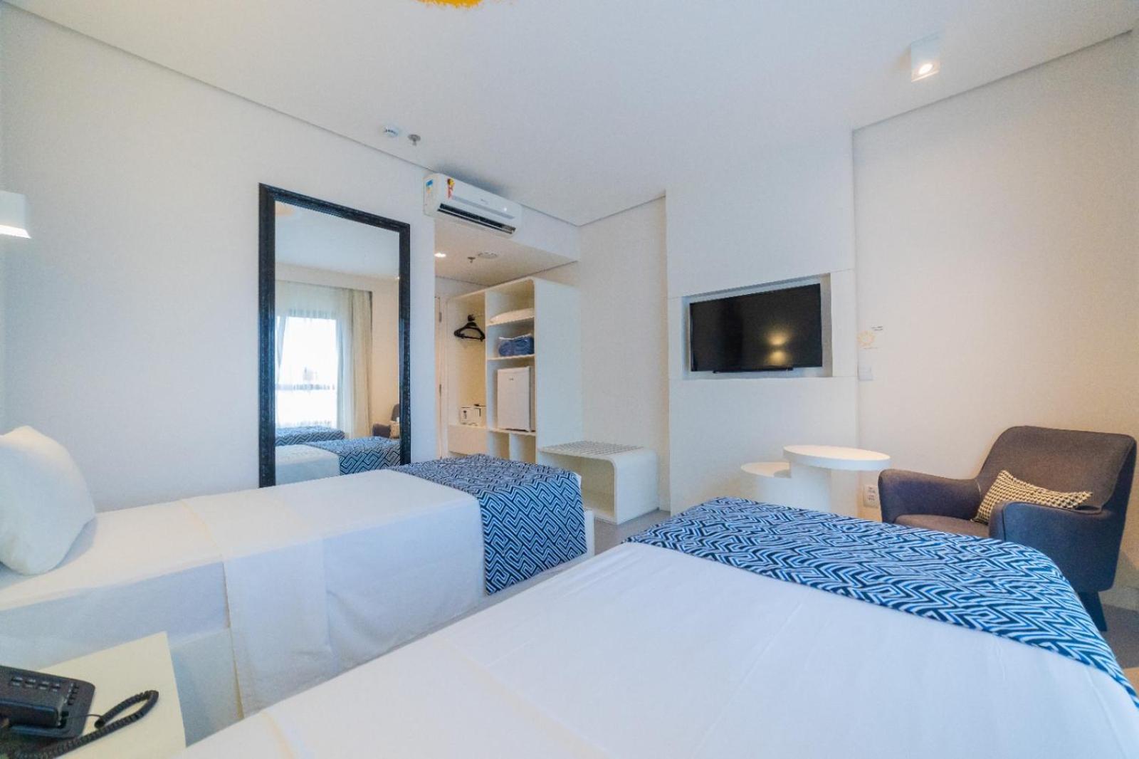 Ibis Styles Maracanau Exterior photo